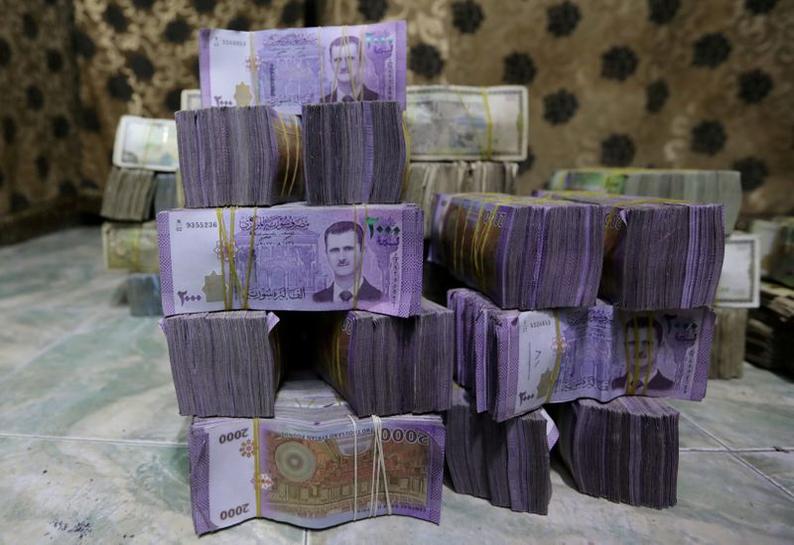 نقص في رزم المال التي يسحبها المواطنون من المصارف