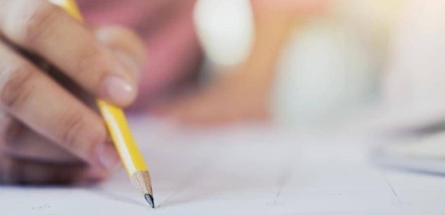 ساعة الرياضيات بـ30 ألف.. ارتفاع أسعار الدروس الخصوصية في موسم امتحانات البكالوريا والتاسع