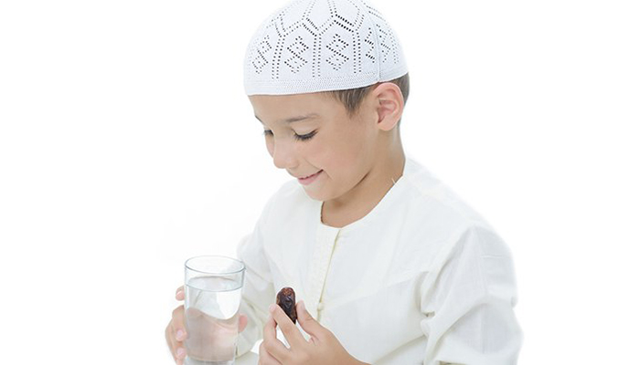 صيام الأطفال مسموح بشروط