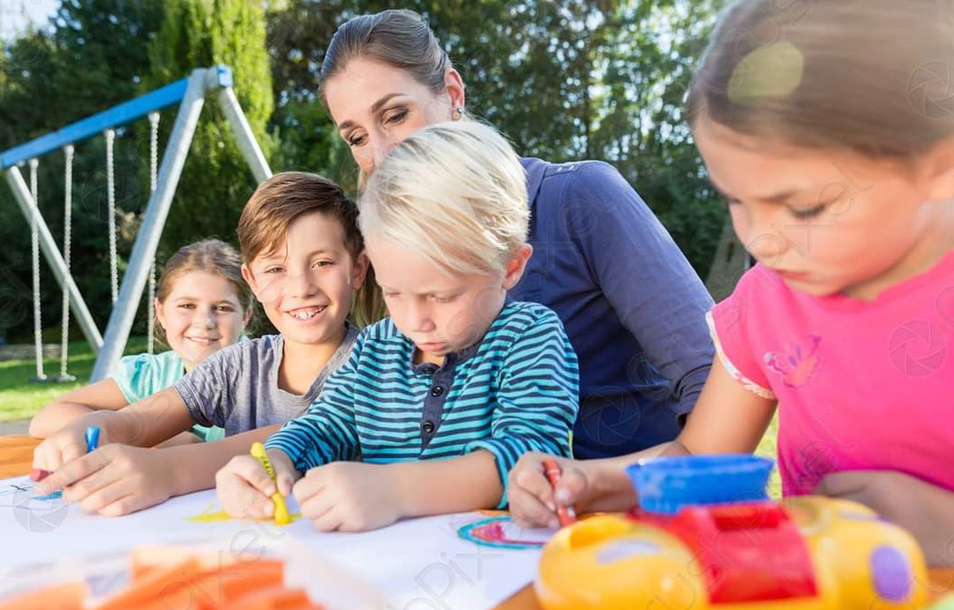 كيف تنظم الأمهات عطلة العيد مع أطفالهن؟