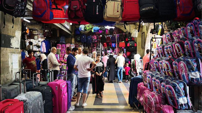 مع افتتاح المدارس .. استحقاقات مرهقة في طريقها الى الأهالي