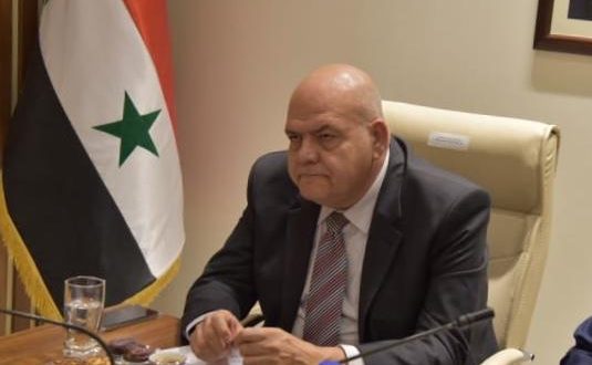 وزير التموين يلزم معامل العصائر بالعمل بطاقتها القصوى خلال موسم الحمضيات