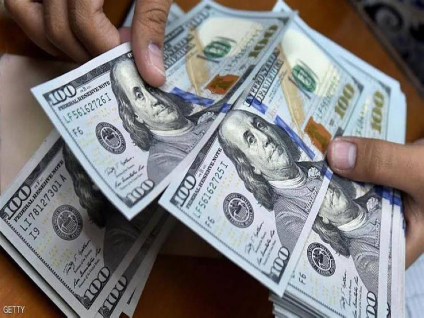 العائدون إلى سورية يخسرون 200 ألف عند الحدود.. برلماني: القرار نص على تصريف الـ100 دولار من المغتربين وليس ممن يغادرون لساعات