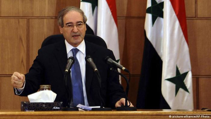 “المقداد” من جدة: الرئيس الأسد سيحضر القمة ومن يشترط علينا عليه أن يحتفظ بهذه الأفكار لذاته