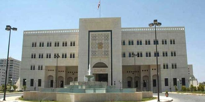 بدءاً من العام الدراسي /2023-2024/ .. استيفاء الرسوم الدراسية لطلاب الجامعات العامة والخاصة ولدى المؤسسات التربوية الخاصة من خلال الحسابات المصرفية حصراً