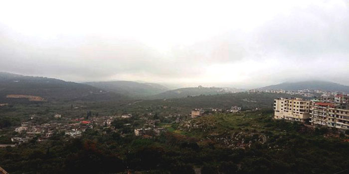الجو غائم جزئياً وزخات مطرية رعدية متفرقة في عدد من المناطق