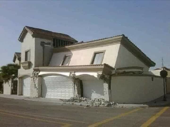 حكاية وعبرة