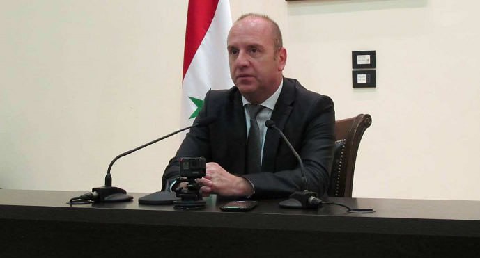 عوائل لبنانية تشكو رفع بعض فنادق حمص أجورها.. وزير السياحة يرد على الشكوى