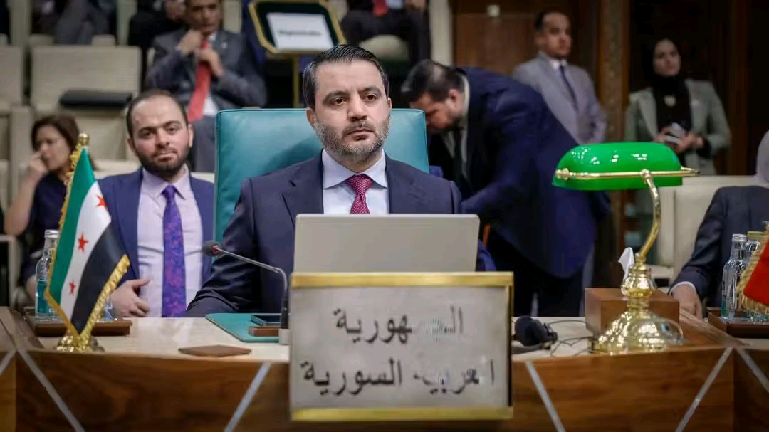 وزير الخارجية لأول مرة يمثل سوريا في اجتماع القمة العادية