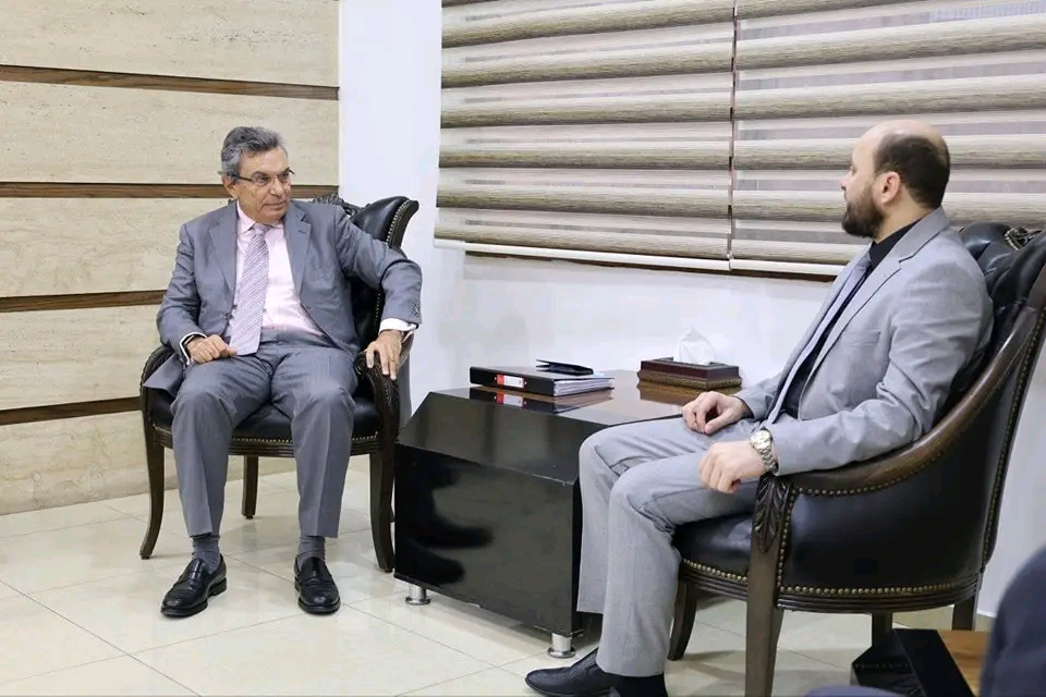 وزير الطاقة يلتقي الأصفري