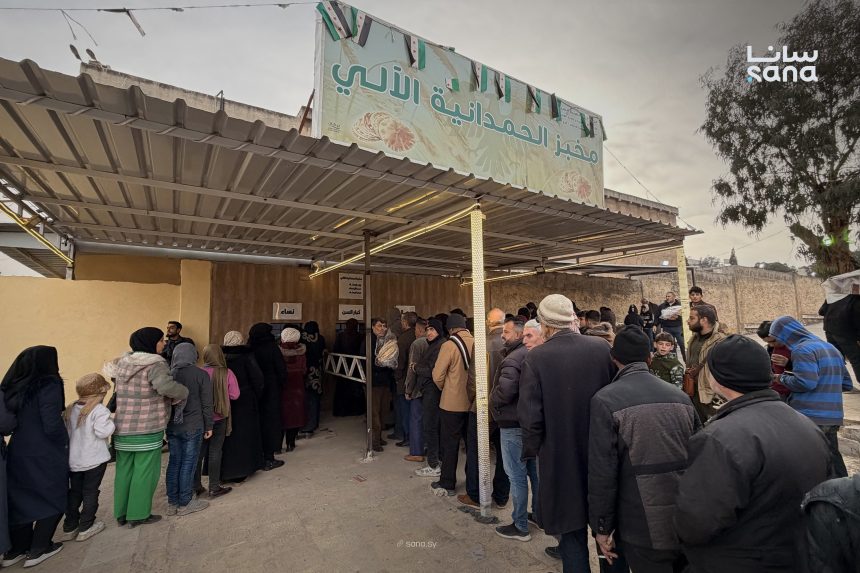 مدير أفران حلب يتفقد مواقع الإنتاج ويؤكد استمرار توفير الخبز رغم الظروف الاستثنائية